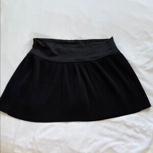 All in motion black pleated skort